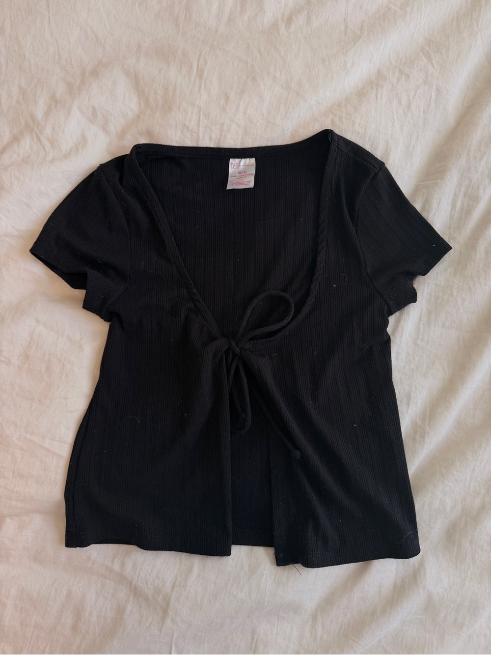 No Boundaries Black Ribbed Tie-Front Short Sleeve Top